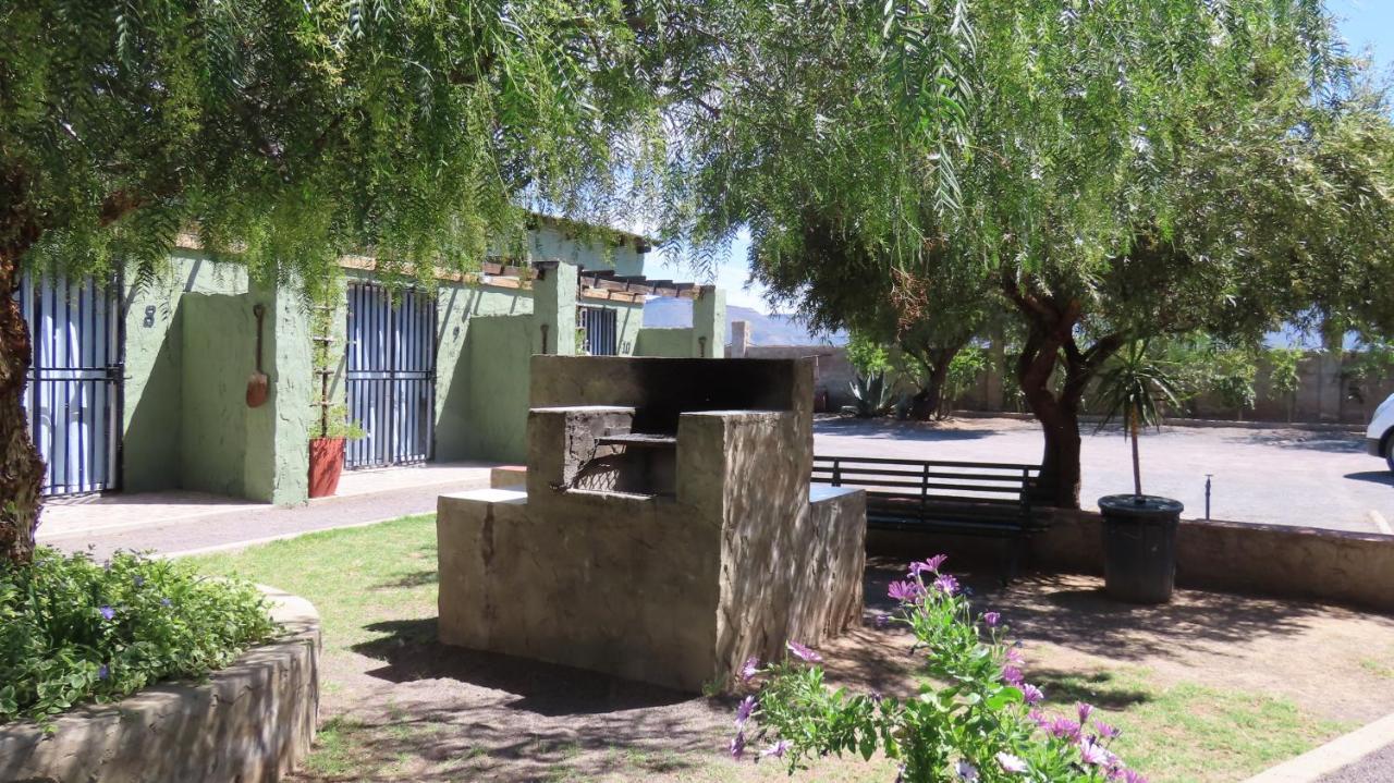Die Windpomp Gastehuis Beaufort West Zewnętrze zdjęcie